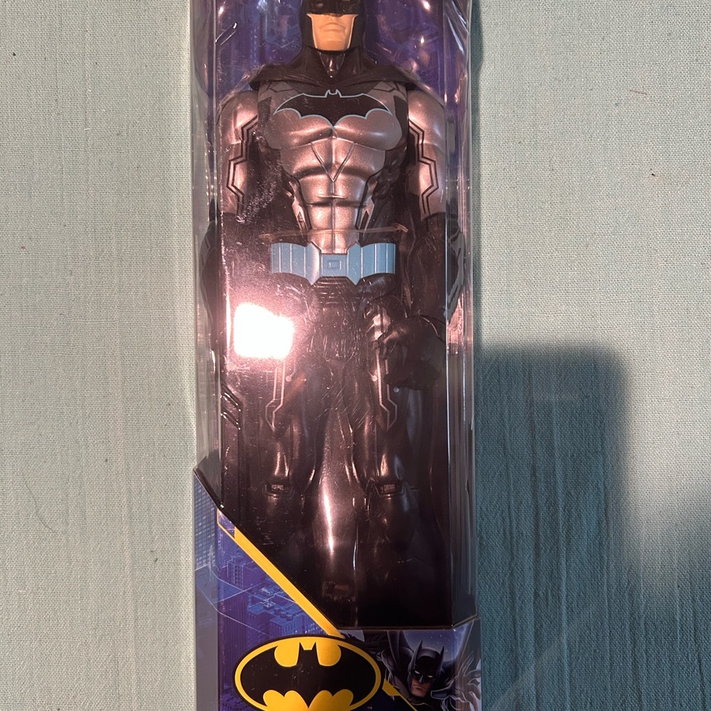 DC Comics Batman Bat Tech Action Figure 12 inch NEW SEALED.